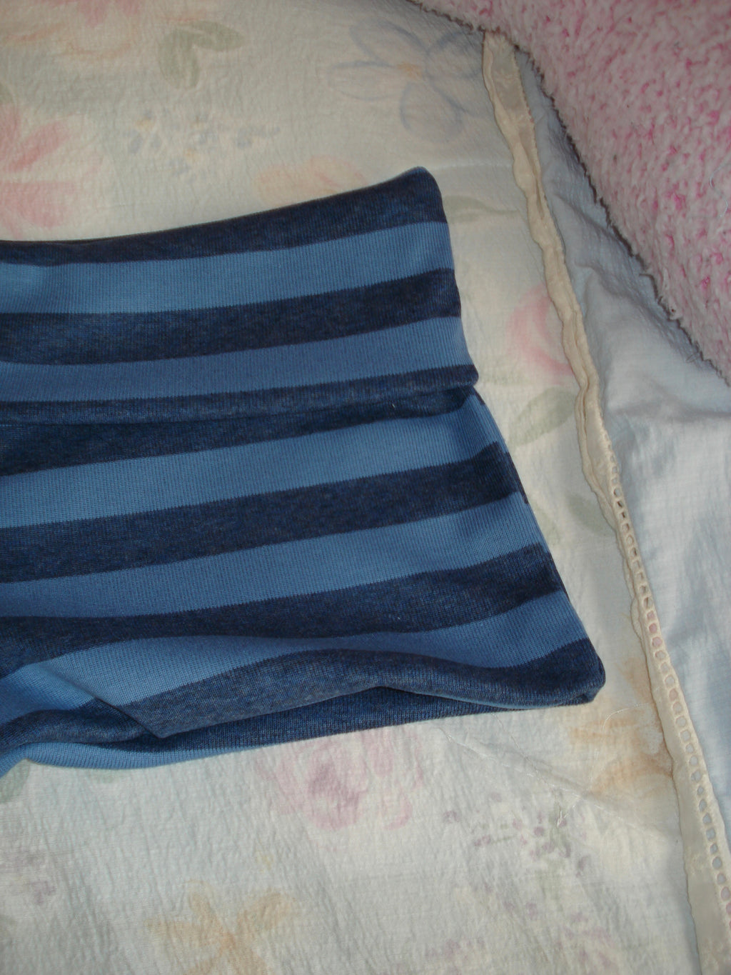 BlueBerry Stripped Foldovers